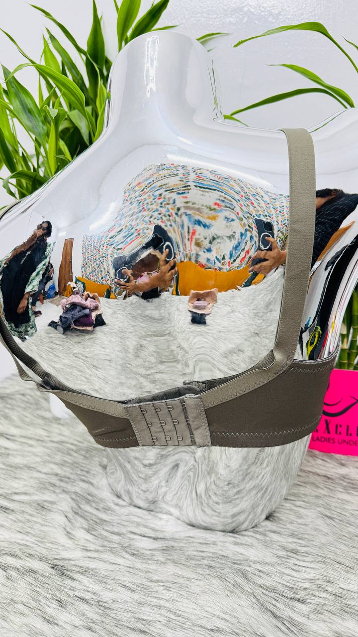 Thailand style bras Paddles and wireless light weight bra