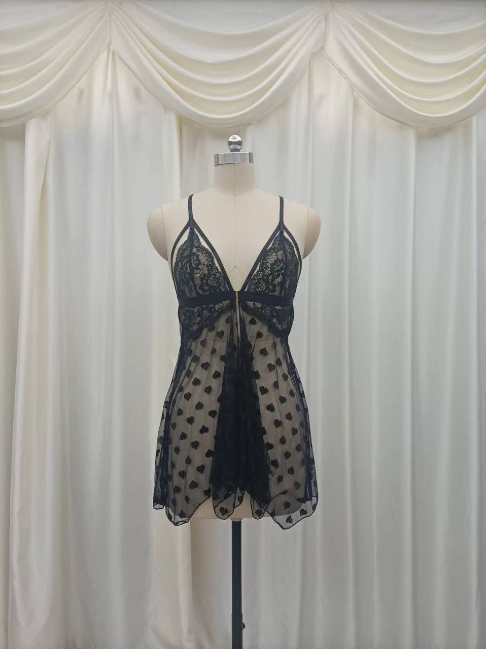 Sweetheart Lace and Mesh Babydoll Nighty
