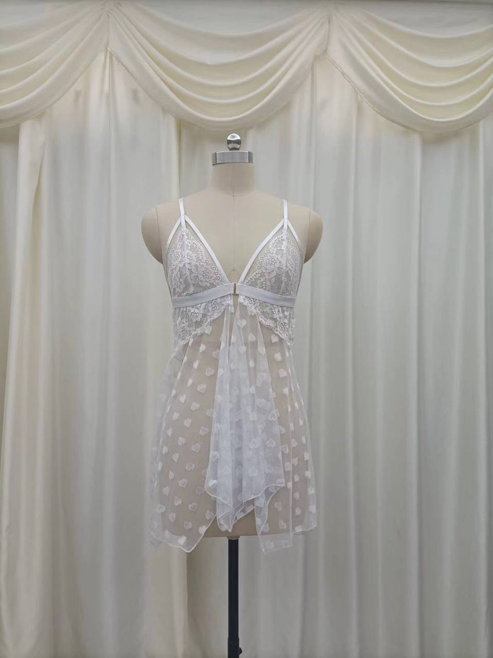 Sweetheart Lace and Mesh Babydoll Nighty