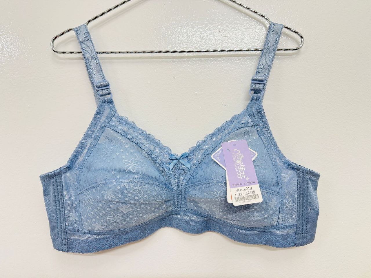 Padless and wireless light weight Bra Floral Mesh