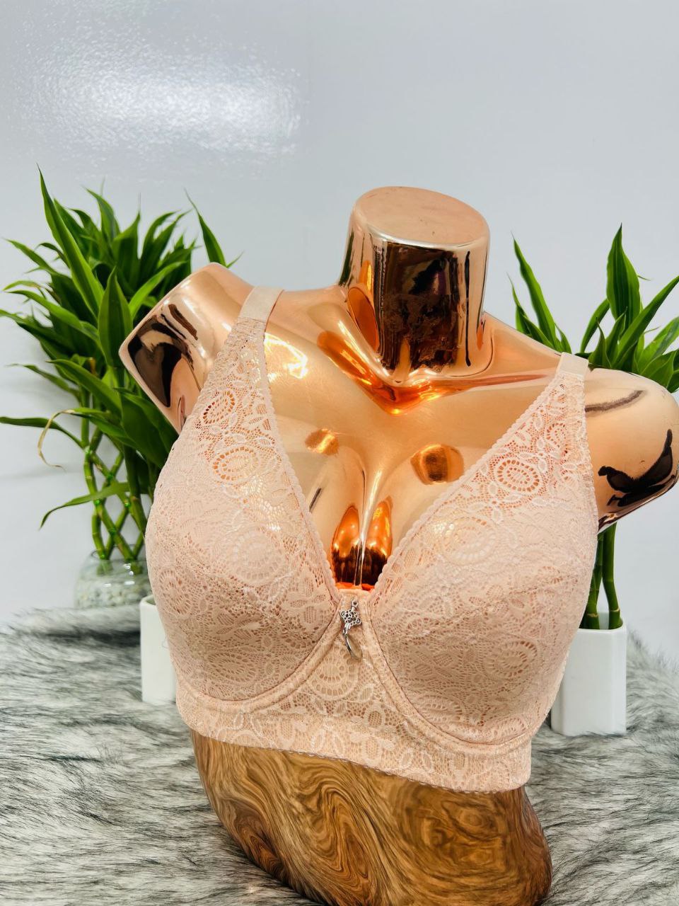 Padless wired bra Unlined Lift D-Cup