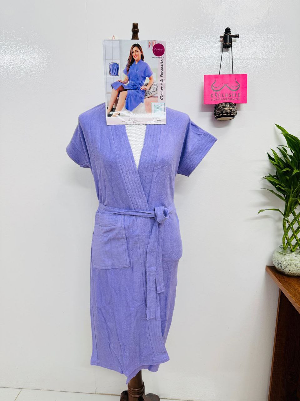 Quick Dry Comfort: The Absorbent Bath Robe for Effortless Drying. Princess Brand