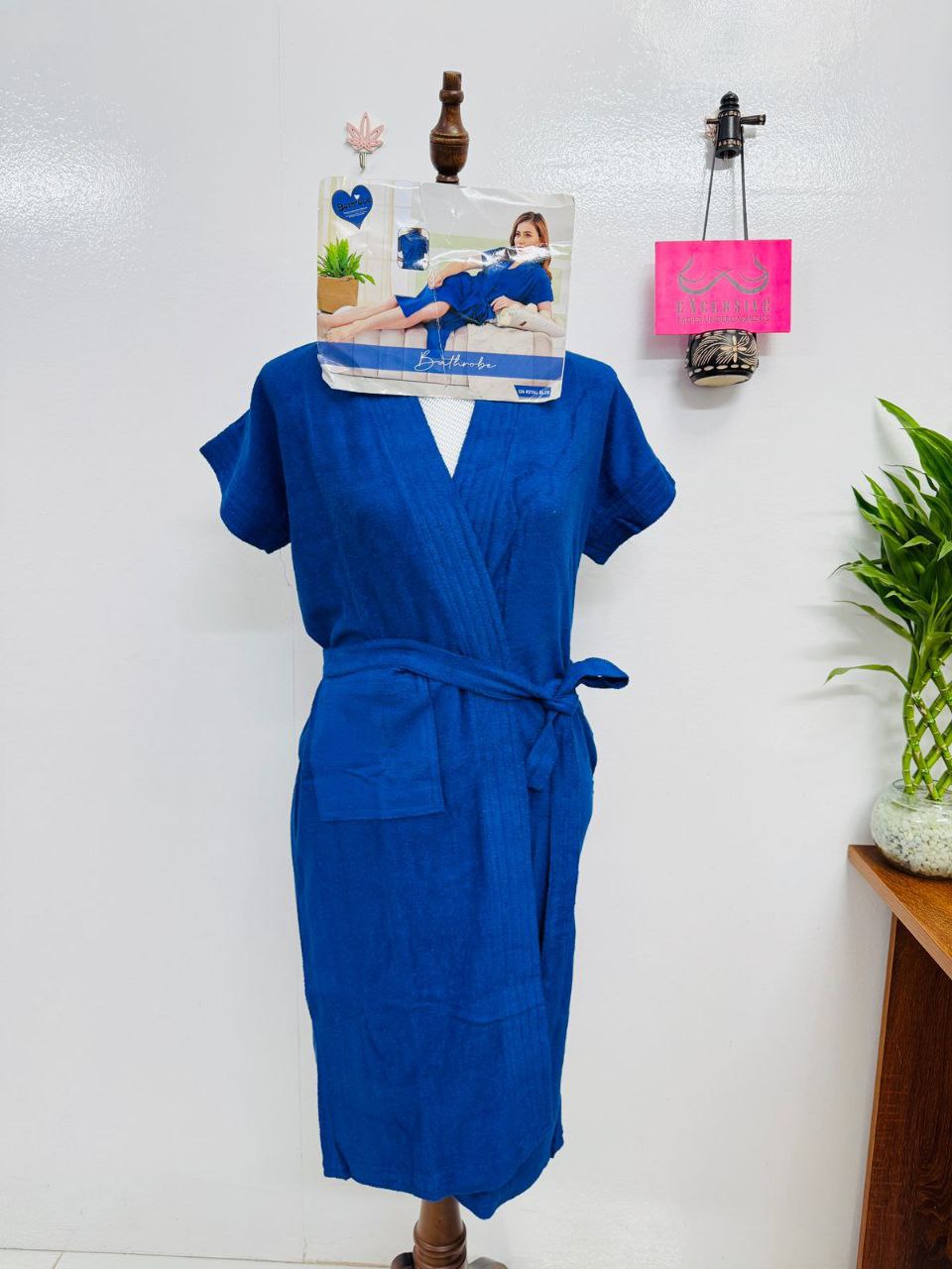 Quick Dry Comfort: The Absorbent Bath Robe for Effortless Drying. Princess Brand