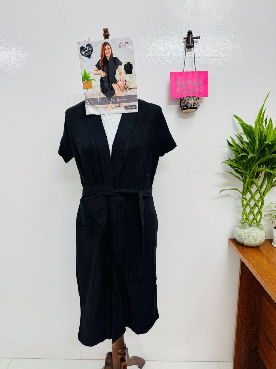 Quick Dry Comfort: The Absorbent Bath Robe for Effortless Drying. Princess Brand