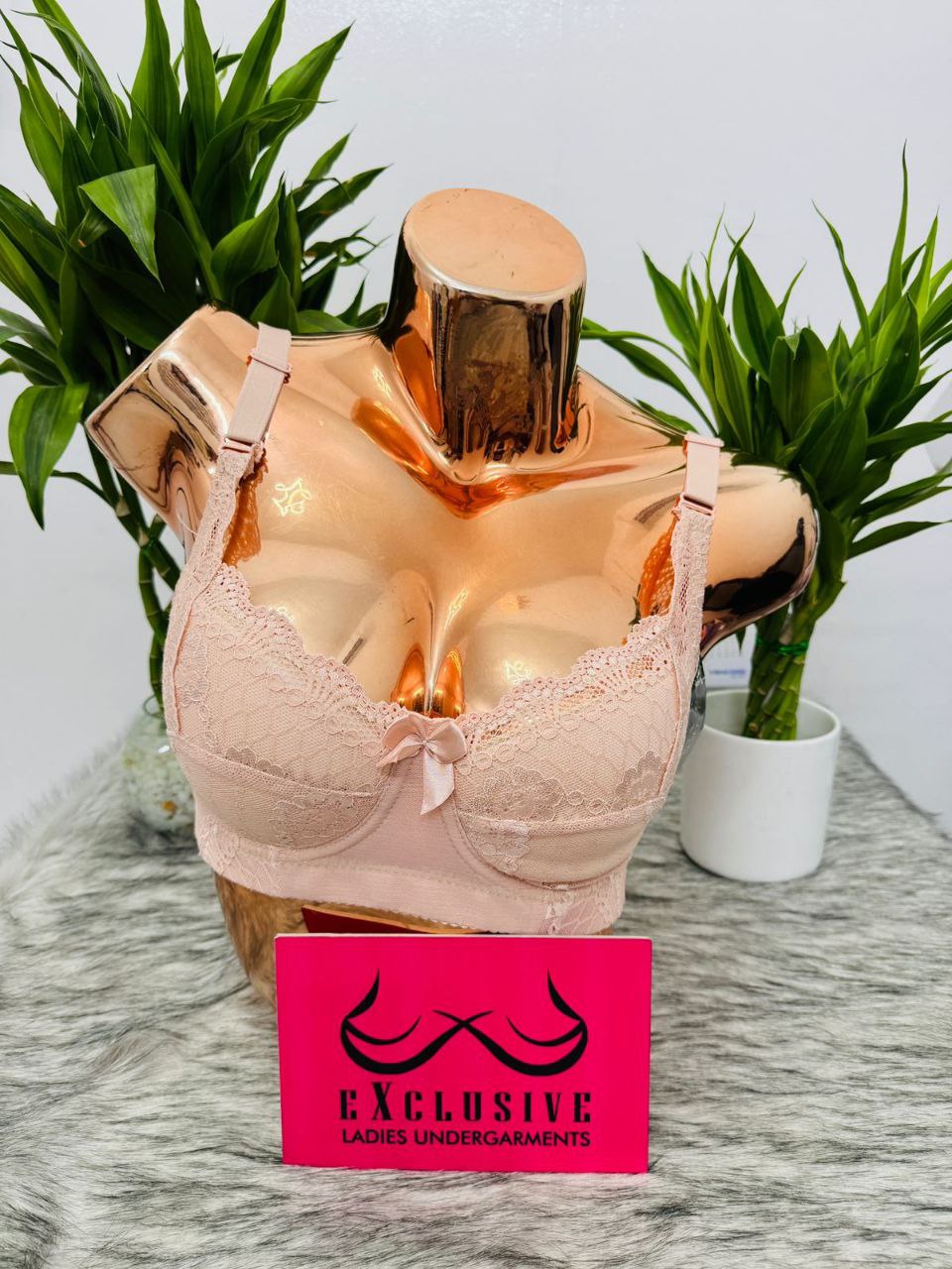 Unlined Lift C-Cup Underwire Bra